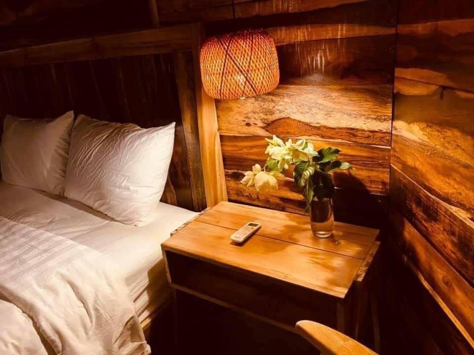 Tien Son Pleiku Homestay エクステリア 写真