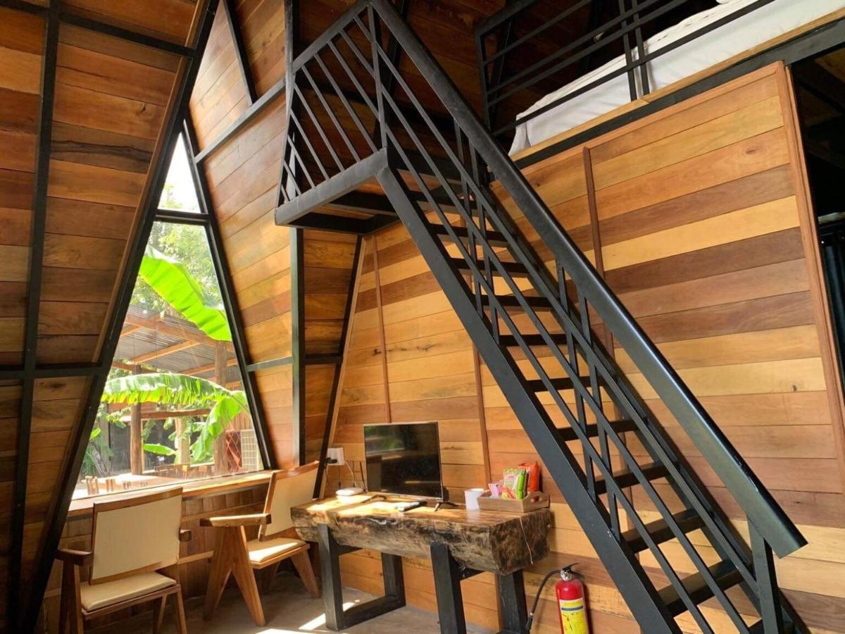 Tien Son Pleiku Homestay エクステリア 写真